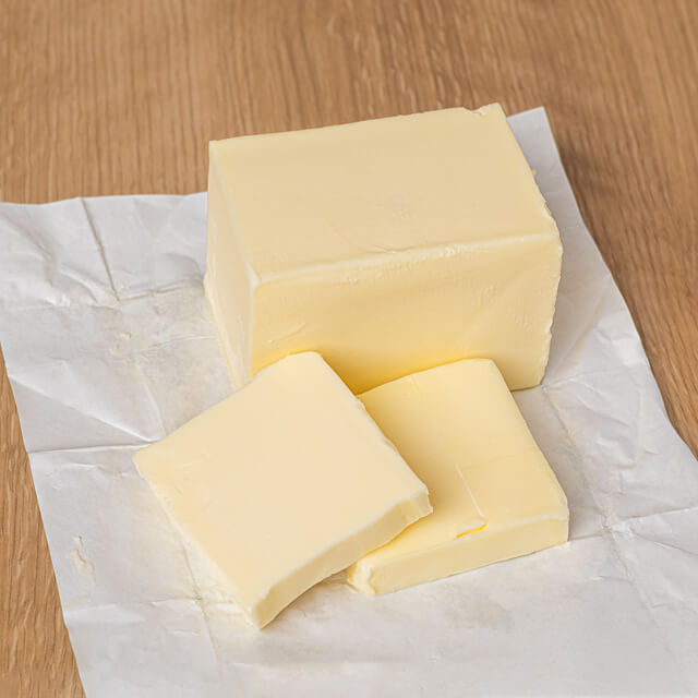 プロフーズの取寄 冷蔵 ケース販売 明治 ミゼールG（無塩） 500g×24個｜業務用｜アングル2