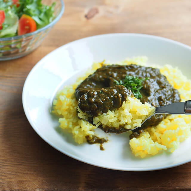 【マラソン限定ポイント5倍】カゴメ 大豆ミートのほうれん草カレー（中辛）160g profoods-10016633 プロフーズ サンプル画像3