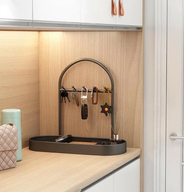 【 】 キーホルダー 玄関 キーフックスタンド 玄関収納 ホワイト ブラック 北欧 収納 おしゃれ かわい..