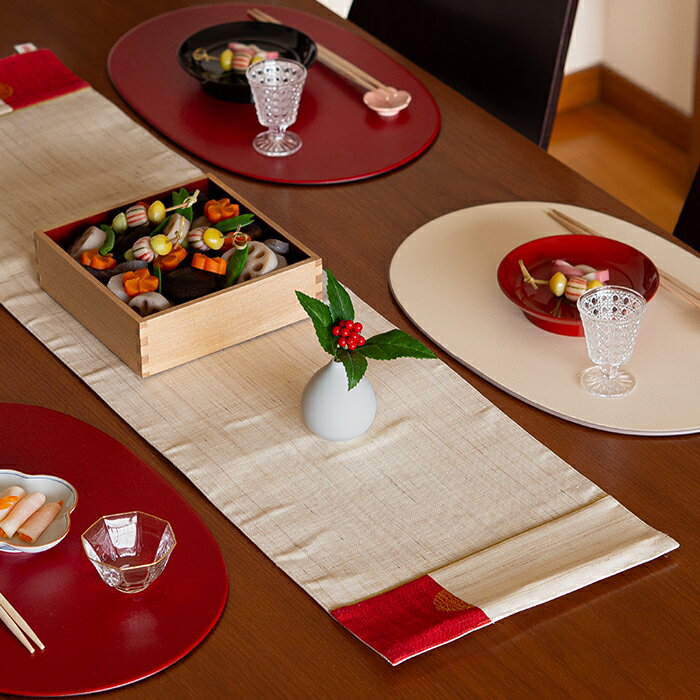 バンイノウエ 日の出ラナー テーブルランナー 生成 / BAN INOUE / テーブルランナー テーブルセンター お正月 お祝い 麻 手織り 高級 和モダン 日本製