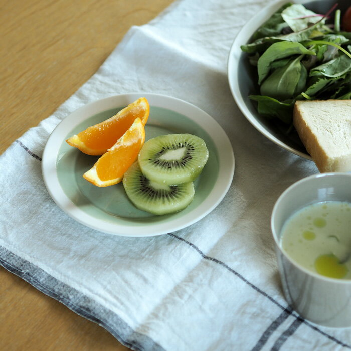 yumiko　iihoshi　porcelain　×　木村硝子店　dishes　140　plate　pistachio green　/　ディシィーズ　ピスタチオグリーン　/　イイホシユミコ プレート 14cm 皿 ギフトのサムネイル