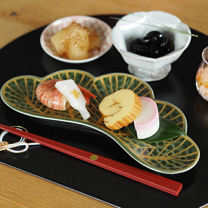 幸楽窯 錦 茶緑金 松葉形 前菜皿 / 有田焼 和食器 新年 お正月 おせち料理 迎春 縁起物 ハレの日 皿 長方皿 プレート 日本製 国産 ギフト