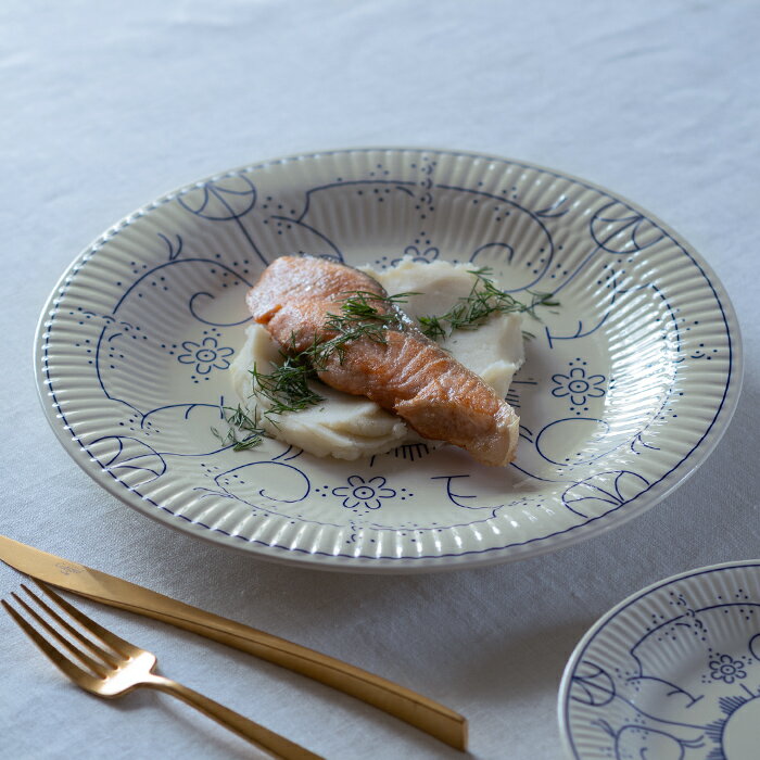 Rakuten - ロイヤルボッホ コペンハーゲン プレート 27cm / ROYAL BOCH Copenhague　/　 食器 皿 青 陶磁器 唐草 おしゃれ 大皿 パスタ皿 食洗機 ギフト