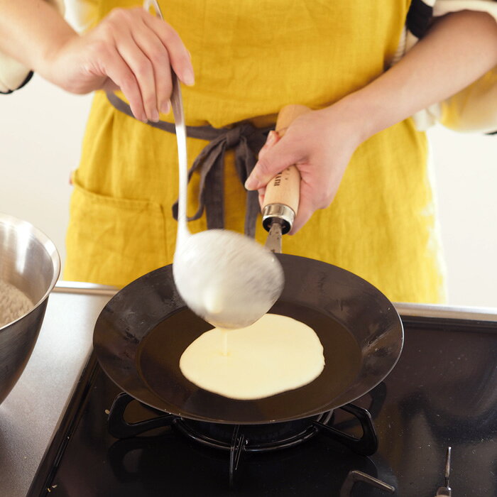 リバーライト 極 JAPAN クレープパン 23cm IH対応 / RIVER LIGHT / オフィシャルショップ 鉄フライパン ガス火対応 IH対応 クレープ ホットケーキ 薄焼き卵 板厚1.6mm ステーキ キャンプ アウトドア 軽量 調理道具