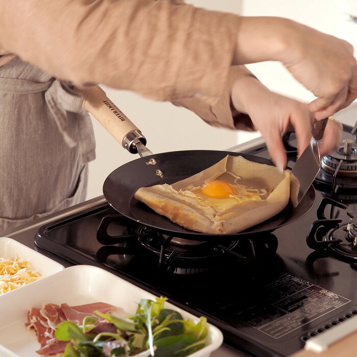 リバーライト 極 JAPAN クレープパン 26cm IH対応 / RIVER LIGHT / オフィシャルショップ 鉄フライパン ガス火対応 IH対応 クレープ ホットケーキ 薄焼き卵 板厚2.0mm ステーキ キャンプ アウトドア 調理道具