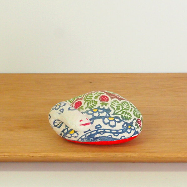 【お買い物マラソン クーポン対象】真工藝 木版手染めぬいぐるみ 干支シリーズ・親 巳 へび/ 真工芸 十二支 干支の置物 正月飾り 版画 伝統工芸 飛騨高山 ギフト プレゼント 出産祝い