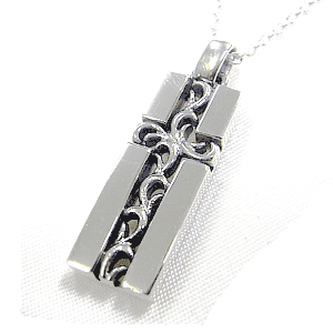 シルバー925 すかしクロスのペンダントいぶし銀50cm/楽ギフ_包装