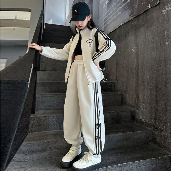 樂天商城 - 【楽天スーパーセール】子供服 おしゃれ ジャージ パーカー 女の子 上下セット スウェット セットアップ キッズ 部屋着カジュアル スポーツウェア ジュニア