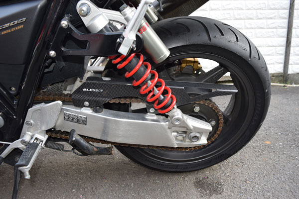 CB 1300 SF【HONDA】カーボン チェーンガード 光沢クリア塗装済み品 BLESS R's【brs_cb1300sf_003】CB1300SF スーパーフォア ホンダ