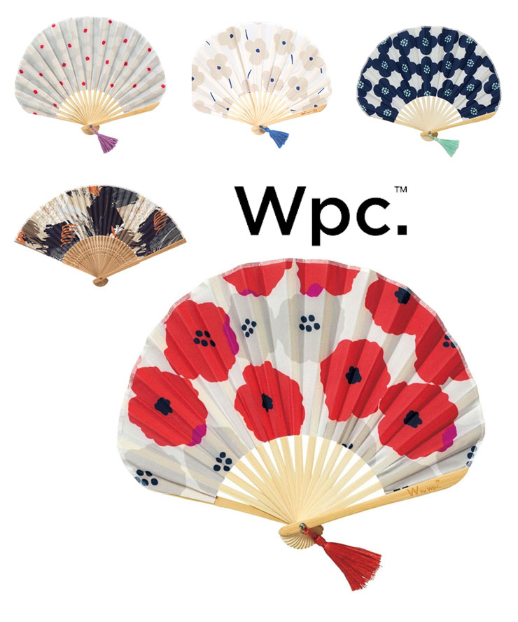 [Wpc. ダブリュピーシー] 扇子 収納ケース付き ギフトボックス入り レディース メンズ 竹骨 テキスタイル柄 タッセル付 熱中症対策 浴衣 夏 祭り プレゼント おしゃれ かわいい W084