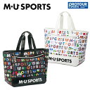 MU SPORTS エム ユー スポーツ カラフルロゴプリント総柄ボストンバッグ 703J1208 売れ筋実績あるカラフルプリントロゴ総柄BB。別袋シューズ収納付き。 ■サイズ　W390×H370×D200 ■素材 :ポリエステル ■メーカー希望小売価格：￥19,800(税込)