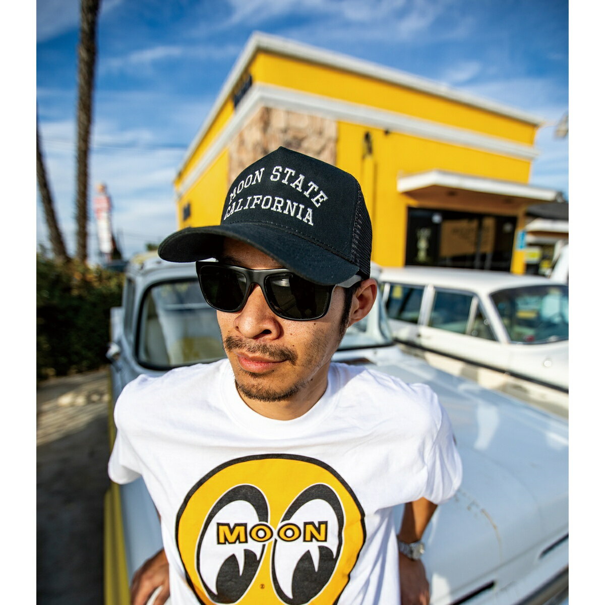 【MOONEYES】 【ムーンアイズ State California メッシュ キャップ】ムーンアイズ ロゴ アイボール ムーンロゴ ムーンアイ MOON Equipped ホットロッド アメ車 ローライダー ファッション アパレル アメリカン雑貨 ガレージ雑貨 レトロ カリフォルニアスタイル