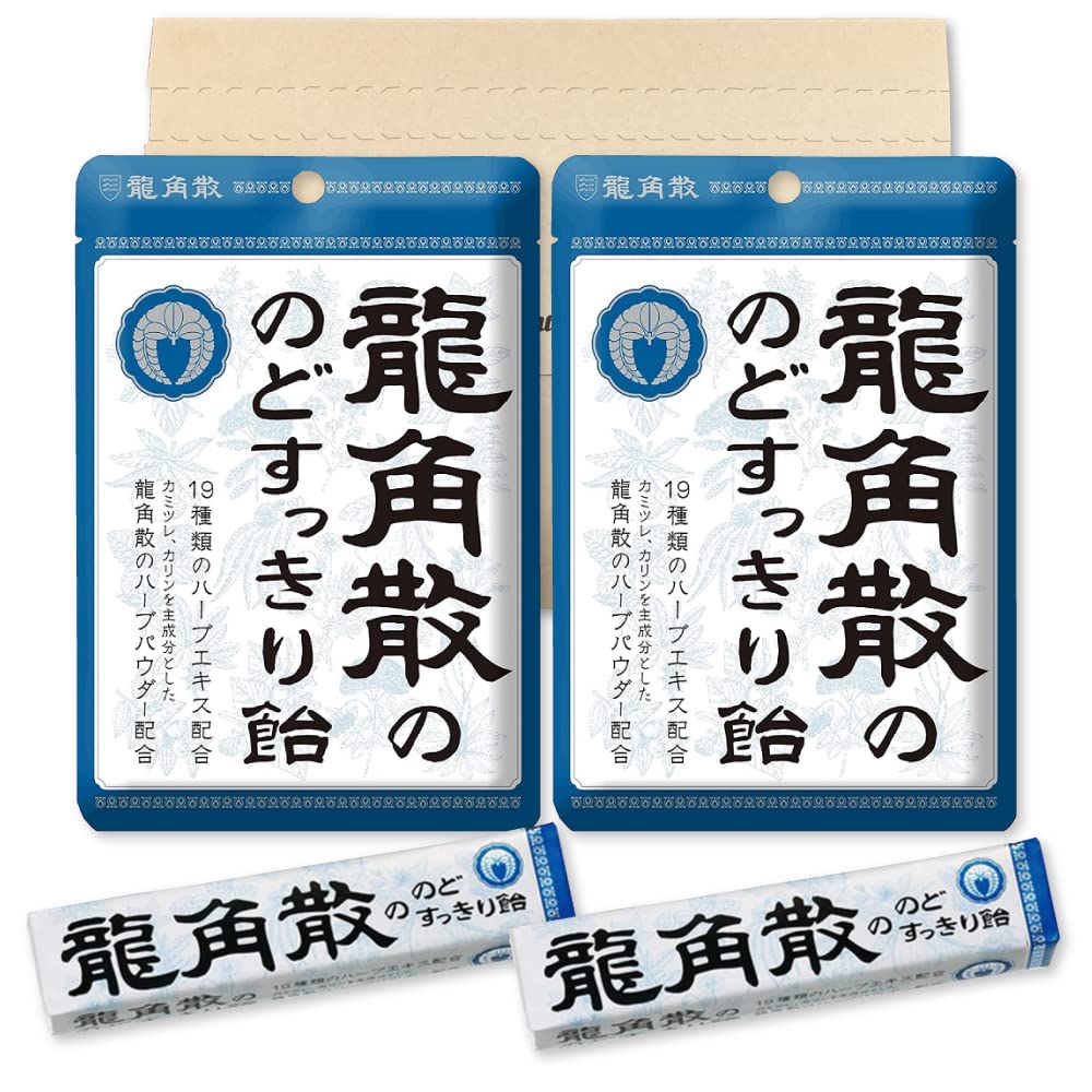 龍角散 のどすっきり飴 88g ×2袋 ＋ スティック 10粒 ×2個 PSJBOX 龍角散ののどすっきり飴 のど飴 袋 カリン・カミツレ主成分とした龍角散のハーブパウダーと19種類のハーブエキスを飴に直接練り込んでいるので、舐めはじめから舐め終わりまで味と香りが長く続くのど飴です。 のどを使い過ぎた時、のどの乾燥を感じた時、気分をリフレッシュしたい時、ドライブの時、鼻づまりなどの不快時にお薦めです。 チャックシールつきの袋入りですので、持ち運びや少し舐めたいときにも便利です。「龍角散ののどすっきり飴スティック」は、超微粒子の龍角散のハーブパウダーと、のどにやさしい19種類のハーブエキスを配合し、練りこみ製法により、龍角散の味・香りが長く続きます。 また、スティックタイプは携帯に便利なので、のどを使い過ぎた時、のどの乾燥を感じた時、気分をリフレッシュしたい時に、いつでもすっきり感をお楽しみいただけます。 栄養成分 【88gあたり】エネルギー 342kcal、炭水化物 85.6g 【スティック】原材料:砂糖、水飴、ハーブパウダー、ハーブエキス、香料、着色料(カラメル、葉緑素)、酸味料 内容量： 88g袋 ×2袋 ＋ スティック 10粒 ×2個 賞味期限：出荷日を含めて30日以上の商品をお届けいたします。関連商品不二家 千歳飴 3点セット(赤1本、白1本、手提げ袋付き) 飴菓子 七...浅田飴 ビタミンCマヌカハニーのど飴 60g ×4袋セット のど飴...1,030円1,080円浅田飴 のど飴 黒糖味 70g ×4袋 直火炊き製法...扇雀飴本舗 はちみつ100％ キャンデー 3種 アソート (はちみつ1...999円980円龍角散 龍角散の のどすっきり飴 120max スティック 10粒 ×...【HWステッカー付】 マルタ食品 ハロウィン ベロベロこんぺいとう 5...1,010円1,080円浅田飴 のど飴 黒糖味 70g ×4セット浅田飴 ビタミンC マヌカハニーのど飴 60g×4個...1,000円980円浅田飴 浅田飴しっとりのど飴 61g×4個...扇雀飴本舗 実熟者ですが。 65g×5個1,080円1,050円