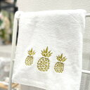 バスタオル 【送料無料】【SKL】 パイナップル 刺繍 タオル 白 ホワイト コットン100% ゴールド キラキラ 華やか ゴージャス 中厚手 HAWAII プチギフト ギフト プレゼント 誕生日 母の日 タオルギフト 引っ越し 退職 挨拶 粗品 yu(3)