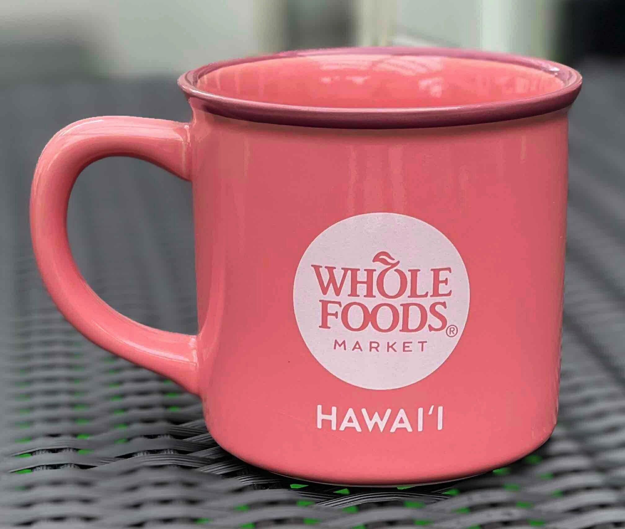 楽天Pua Hawaii【送料無料】【WHOLE FOODS MARKET】ハワイ限定 ホールフーズマーケット フラダンスアロハ マグカップ ピンク 大きめ ホールフーズ カップ コップ スープマグ スープカップ 陶器 ギフト プレゼント ハワイ HAWAII ハワイ買い付け 海外雑貨