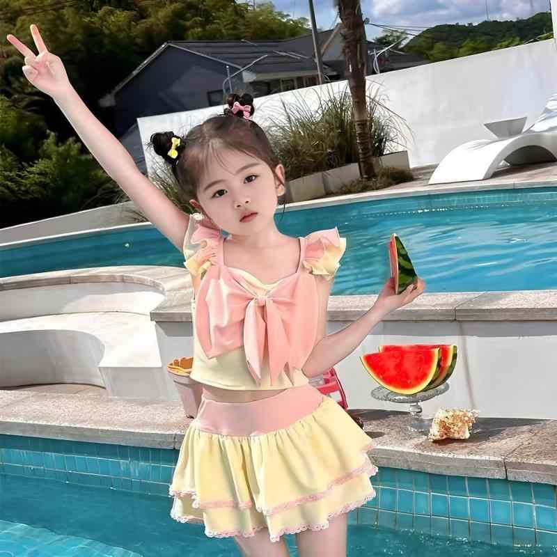 樂天商城 - 水着 女の子 セパレート 2点セット プリンセススカート かわいい 夏 子供用 再生繊維 伸縮性 チェック柄 カートゥーン フラワー柄 黄色 青 ピンク