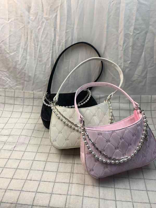 ショルダーバッグ レディース 刺繍 パールチェーン サドルバッグ ミニバッグ 軽量 通勤用 肩掛け PUレザー 斜めがけ カジュアル フェミニン