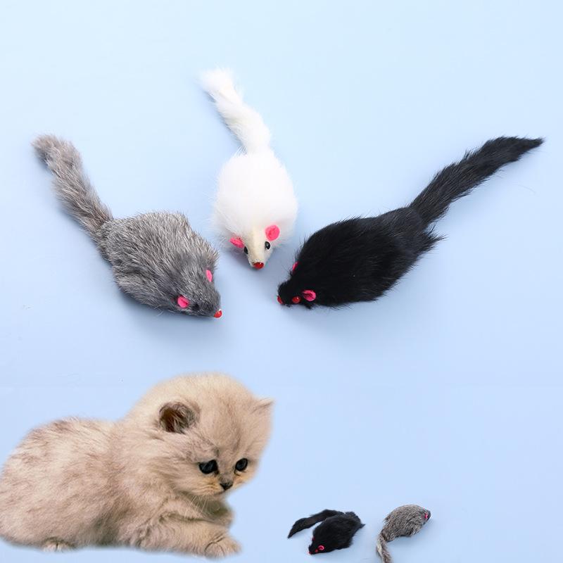 ・カテゴリ: ペットおもちゃ・主な素材: 毛皮・重量: 8g・カラー展開: ホワイト、グレー、ブラック
