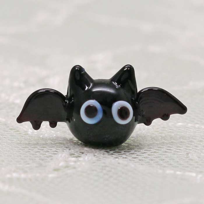 ガラス細工 ミニコウモリ君ハロウィン コウモリ ドラキュラ 魔女 おばけ お化け ゴースト ミニチュア インテリア ディスプレイ オブジェ キャンドル 手作り 材料 キット おしゃれ かわいい 置物 雑貨 小物 glass