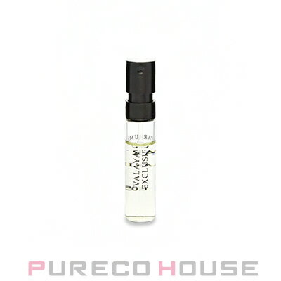 洗練されたラグジュアリーを体現する香りは、現代の美学を追求する人々にとって、女性的なエレガンスを象徴する強力なオーラを放ちます。ヴァラヤ・エクスクルーシフは、ユニークでありながら普遍的なフローラル・ウッディの創作で、アーモンドの官能的でベルベットのような魅力、透明な白い花の軽やかさ、クリーミーな白い木の洗練された強さを披露します。パウダリーなノートが加わり、誘惑的な温かさを放ち、肌を優しく包み込むようなベルベットのような柔らかさを届けます。●内容量：1.5mlメーカー：PARFUMS DE MARLY (パルファム ドゥ マルリー)原産国：フランス広告文責:株式会社 プレコハウス086-241-3800区分:化粧品【メール便可】PARFUMS DE MARLY (パルファム ドゥ マルリー) ヴァラヤ エクスクルーシブ パルファム 【ミニチュア】 1.5ml