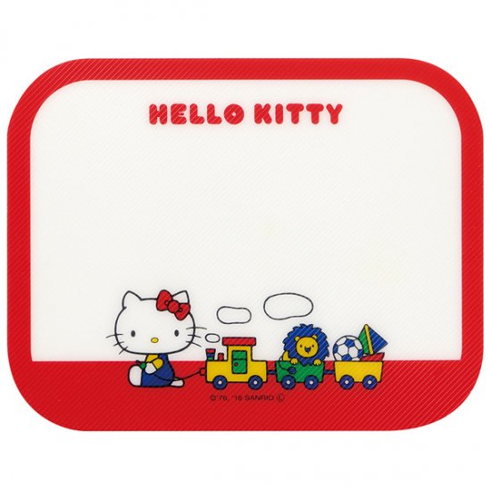ピュアデントの料理セット01　ハローキティ　サンリオ　スケーター　子ども用安全包丁　HK2　お手伝い　ミニサイズ　ギザギザ波刃加工　子ども用まな板シート　MSF3　まな板シート　まな板　ソフトタイプ　軽い　おうち時間　親子　クッキング｜アングル2
