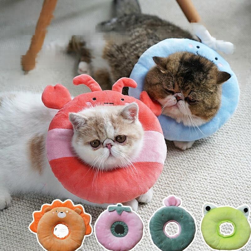 けが、発疹、術後の使用に非常に適しています。 猫や犬に最適です。ペットの首に合わせてスナップボタンを緩め、締め付け感を調整できます。ペットの毎日の休息と遊びを妨げません。小型、中型、大型の猫と犬に適した複数の仕様が用意されています。商品詳細商品内容ペット抗咬傷首輪【仕様】素材:ポリエステル、綿サイズ:S:直径22cm 紐調整3-8cm 適用体重:1.5-2.5kgM:直径24cm 紐調整3-9cm 適用体重:2.5-4kgL:直径26cm 紐調整4-10cm 適用体重:4-6kgカラー:写真通り特徴傷舐め防止、噛み防止、傷かけ防止、美容用、手術後用、シャワー用ペット用エリザベスカラーです。注意事項本製品が真空パックされていて、開封したら空気が入るとムクムク膨れます。形を整えてふわふわになれます。当店では複数店舗で在庫を共有するシステムとなっております。そのため、ご注文後に商品が品切れとなっている場合がございます。製品の仕様は品質の向上改善のため、予告なく変更となる場合があります。商品説明【生産国】:中国【商品について】表記している商品以外のものはセットではございません。表記しているサイズは平置きで採寸ですので、±2-3 cmの誤差が生じる場合がございます。湿気た状態での過度の摩擦は、他のものに色移りすることがあります。この製品は、洗濯の際多少色落ちいたしますので、他の物と分けて洗濯してください。仕入れ時期により細部が画像と若干違う場合や日本語表示の品質タグがついていない場合がございます。気になさる方はご遠慮ください。商品写真はできる限り実物の色に近づけるよう加工しておりますが、お客様が使用するパソコンのモニター設定や部屋の照明により多少、色の変化が感じられる場合がございます。【生産について】製造中(縫製、染色など)により商品において色味や柄、サイズに若干の誤差や、生地を織る際に糸の継ぎ目や多少のほつれ等が生じる場合がございますが、品質上の問題ではございませんのでご了承の上お買い求めくださいませ。機械による生産の為、生地の継ぎ目の若干のズレやほつれなど、形やサイズに多少の誤差が生じる場合がございます。同じ商品でも“生産時期”や“カラー“により形やサイズに多少の“誤差“が生じる場合もございます。詳しくは商品画像や実寸サイズにてご確認くださいませ。プリント生地の商品については、生地の裁断縫製方法により写真と同様の柄が出ない場合がございます。皆様により良い商品をより安くご提供させて頂けますよう、お注文の際は、サイズカラー等よくご確認の上、ご注文くださいますようお願い申し上げます。予め十分ご確認の上、ご注文頂きますようお願い申し上げます。猫用エリザベスカラー ペット介護用品 ペット ペットグッズ 早い者勝ち S M L ライオン いちご サボテン カエル カニ