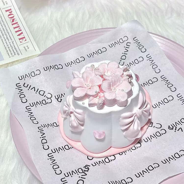 【25日23:59まで★100円OFFクーポン】 スクイーズケーキおもちゃ ケーキスクイーズおもちゃ ぷにぷに 低反発 ケーキ型 伸縮性のある 子供 大人 子供向けのスクイーズリリーフおもちゃ ふわふわ ままごと おもちゃ purpleriver-10015487 パープルリバー サンプル画像2