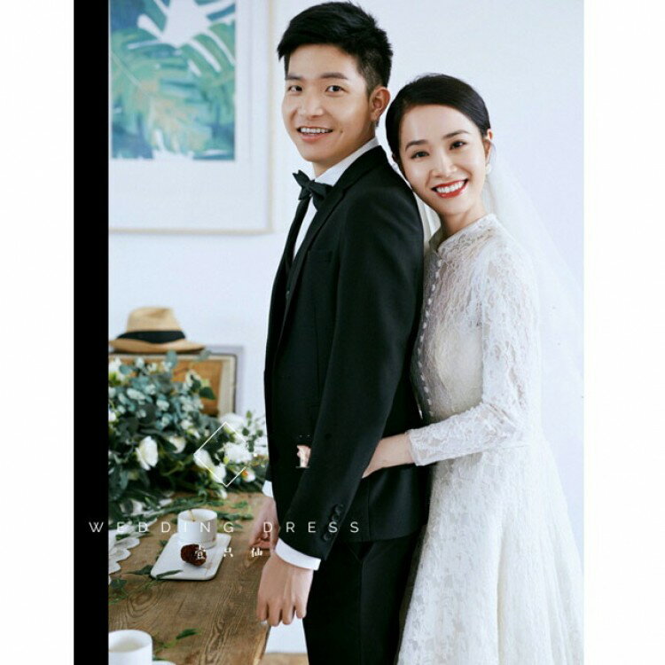 【25日2359までポイント10倍UP！】ウェディングドレス 長袖 チャイナドレス 白 レースドレス Aライン ロングドレス 結婚式 優雅 エレガント 二次会ドレス 総レース お呼ばれドレス シ 立ち襟 ブライダルドレス ロング丈