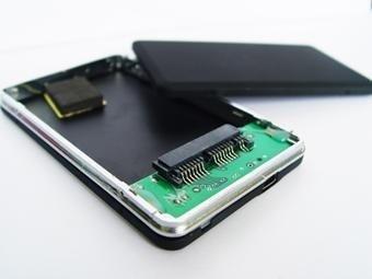 1.8インチ microSATA HDD SSD→USB変換 外付けドライブケース