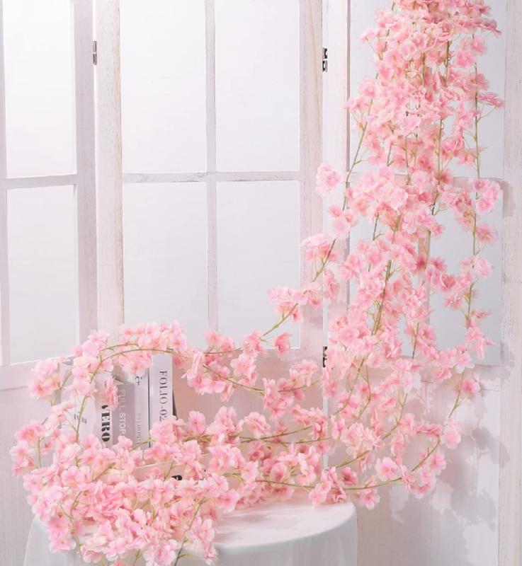 Rakuten - Lakymisy 桜 造花 桜の花 ガーランド 2本セット 造花の藤 135輪花/本 枯れない花 お花見 さくら 春の飾り 庭園飾り 手作り花輪 母の日 結婚式 パーティー飾り INS 撮影道具 人気飾り 長さ1.8m