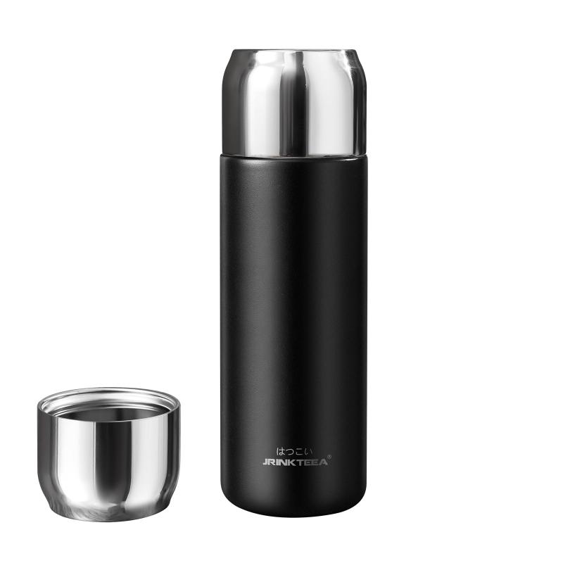JRINKTEEA 超保温保冷魔法瓶水筒500ml 茶こし付き 2WAYキャップ ワンタッチ開閉 専用カバー付き 直飲み 蓋がマグカップに変形 オフィス アウトドア