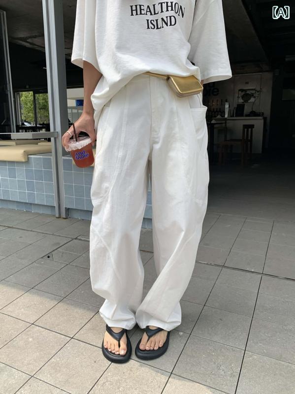 ・カテゴリ: 休闲裤・スタイル: 日韩休闲、韩系风・主な素材: 棉95%以上・シルエット: 宽松型・パンツ丈: 长裤・ウエスト: 高腰・厚み: 薄・デザイン: 口袋・カラー展開: 白色、杏色・サイズ展開: S、M、L・伸縮性: 无弹・性別: 女