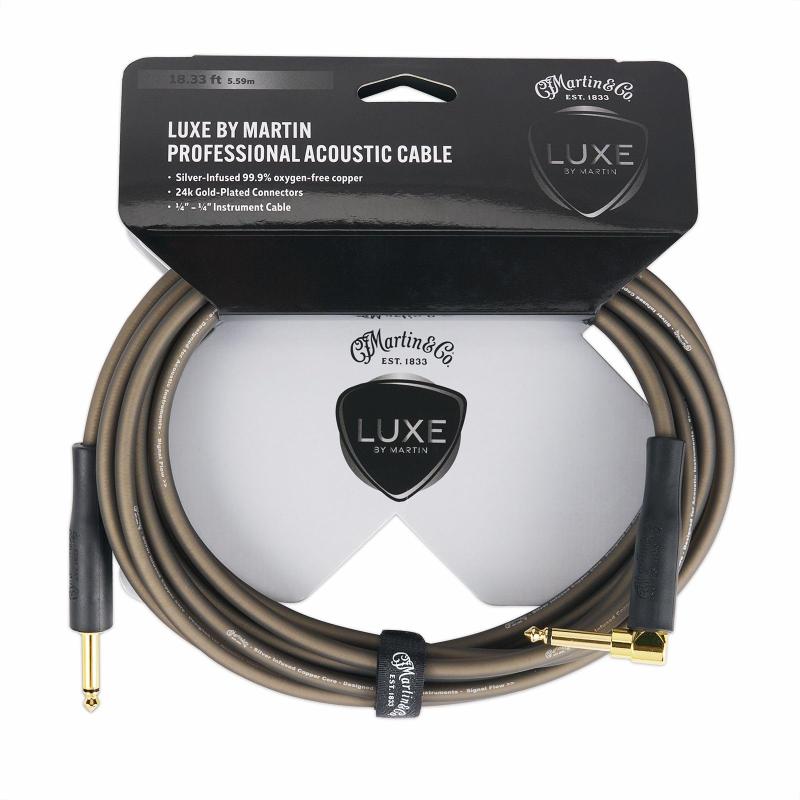 Martin LUXE BY MARTIN® Guitar Cable – Premium Acoustic Cable 18A0138 ギターケーブル – プレミアムアコースティックケーブル | 豊かなトーン、低容量設計によるクリアなサウンド | 柔軟で耐久性のあるデ高品質素材による優れた音質: 99.9%無酸素銅にシルバーを融合させたマルチゲージ導体を使用し、豊かなトーンとダイナミックレンジを保持。先進の低容量設計: 自然で透明感のある信号を生み出し、倍音のディテールを拡張し、より豊かでニュアンスに富んだトーンを実現。デュアルシールド構造: 超低ノイズかつ優れた柔軟性を提供。スタジオレコーディング、ライブパフォーマンス、自宅での練習に最適。アコースティック専用設計: アコースティック楽器の持つ本来の響きを、クリアさ・温かみ・サステインとともに引き出すために設計。ライフタイム: マーティンの品質と耐久性へのこだわりを反映し、長年にわたって安心して使用可能。