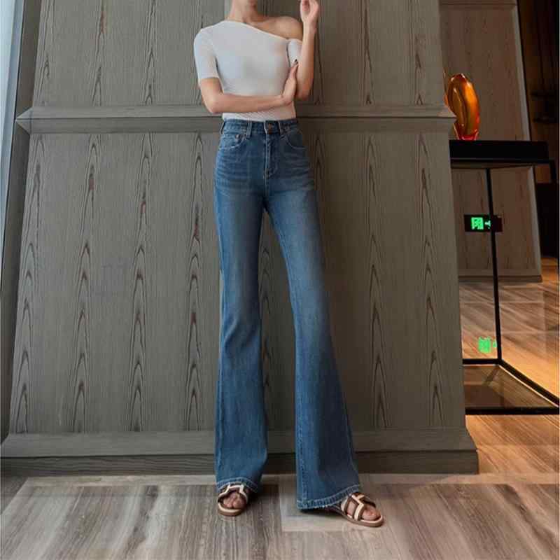 ・カテゴリ: デニムパンツ・主な素材: 綿 80%-90%、スパンデックス 50%-70%・スタイル: ベーシック、ブリティッシュスタイル、コンミューター・パンツ丈: ロングパンツ・ウエスト: ハイウエスト、ミドルウエスト・厚さ: レギュラー・デザイン特徴: ダメージ加工、高温セット・カラー展開: ダークブルー（ロング）、ダークブルー（アンクル丈）、ライトブルー（ロング）、ライトブルー（アンクル丈）、ダークブルー（ロング・裏起毛）、ダークブルー（アンクル丈・裏起毛）、ダークブルー（ロング丈・裏起毛）、ライトブルー（ロング・裏起毛）、ライトブルー（アンクル丈・裏起毛）、ライトブルー（ロング丈・裏起毛）、ダークブルー（ロング丈）、ライトブルー（ロング丈）、ブラック（ロング）、ブラック（ロング丈）、ホワイト（アンクル丈）、ホワイト（レギュラー）、ホワイト（ロング丈）・サイズ展開: XS、S、M、L、XL・伸縮性: 高弾性・パンツの形状: ブーツカット