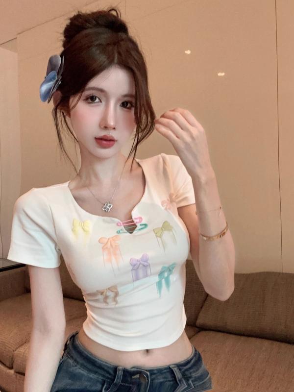 Tシャツ レディース 半袖 カットソー トップス ショート丈 クルーネック 丸首 蝶結び リボン 正肩 薄手 伸縮性 ストレッチ かわいい フェミニン カジュアル 普段使い 日常 デート 通学 無地 シンプル 無地 春夏 サマー
