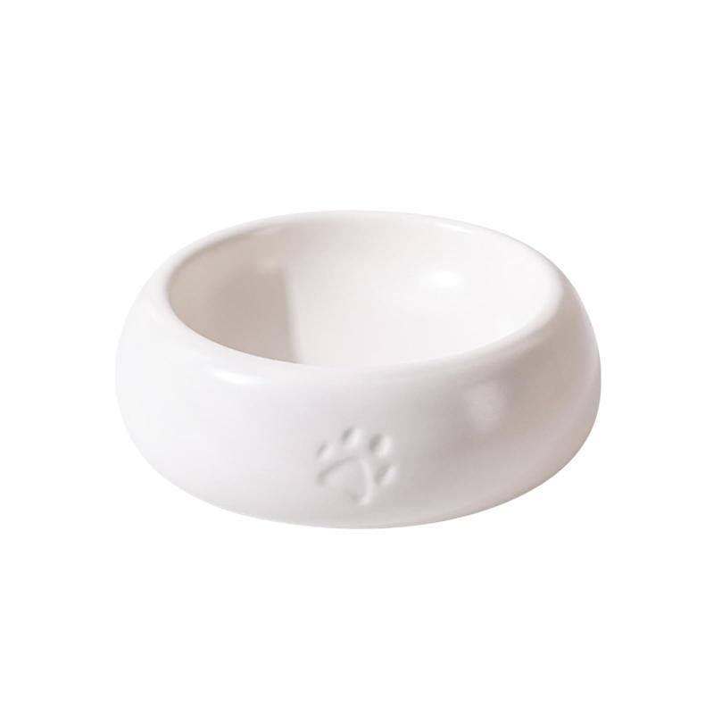 Lukitasフードボウル ペット食器 犬用 猫用 ペット用 皿 ごはん皿 エサ皿 陶器製 餌入れ 水入れ 300ml(ホワイト)【安全・安心】ペットボウルは陶器製で安全無毒、ペットの健康に配慮した安心素材。【プレゼント付き】ペットの歯健康ケア 清潔ソフト素材の歯ブラシ。【お手入れ簡単】陶器製ペットボウル。滑らかな釉薬仕上げでお手入れ簡単＆清潔維持洗いやすく細菌繁殖を抑え、愛犬・愛猫の顎ニキビ防止に貢献する。【かわいいデザイン】愛らしい猫の肉球モチーフで、食器としてだけでなく小物入れとしても使える可愛さが特徴。【安定感抜群】陶器製は重みにより安定感があり、食事中のお皿のズレを防ぎます。さらに、傷が付きにくく、長時間使用してもカビや変色が発生しにくいため、長持ちするので経済的です。