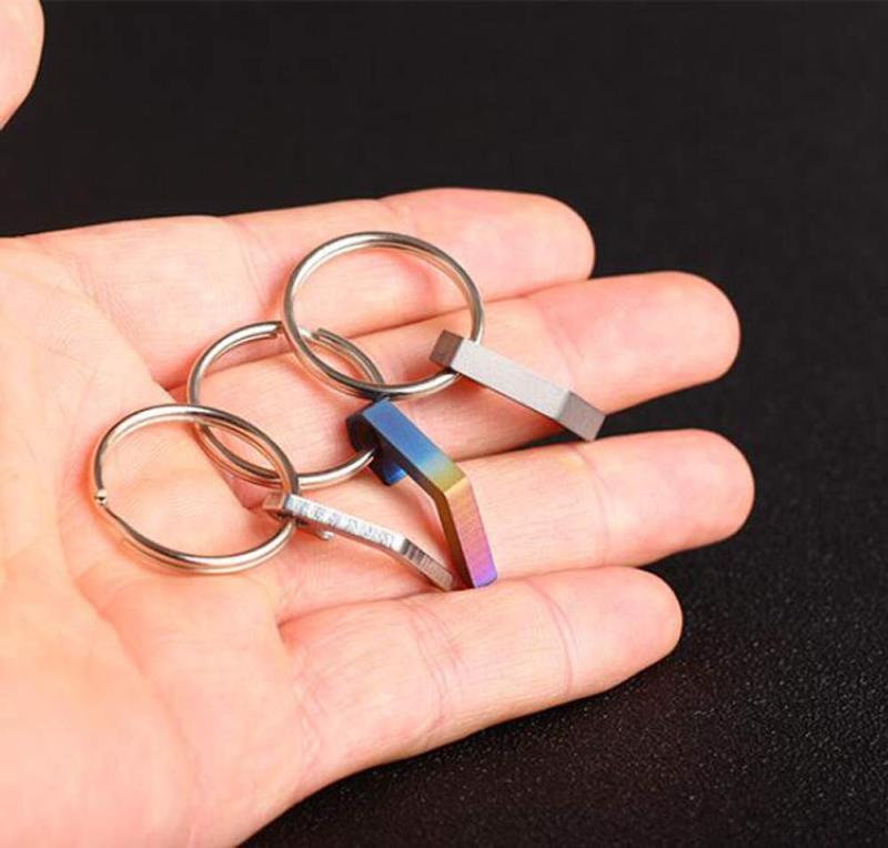 HJ ミニボトルオープナー キーホルダー チタン合金 栓抜き キーリング付き 小型 ワインオープナー キャンプ ビン蓋を開ける 携带 コンパクト ミニ putera-10197215 GRATIQUE MIEI サンプル画像3