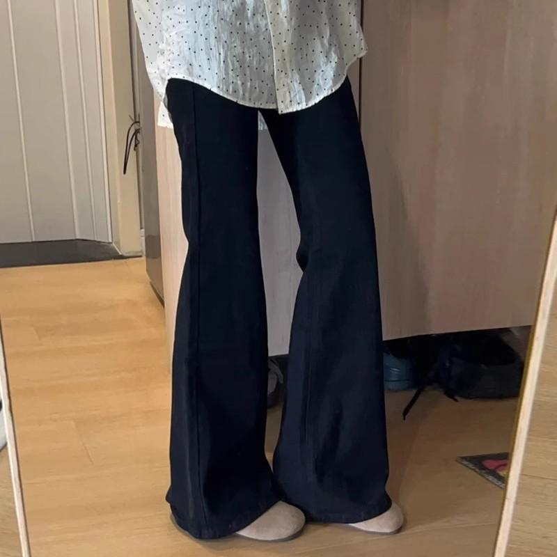 ・カテゴリ: デニムパンツ・素材: 綿50%以上70%未満、デニム・スタイル: きれいめ通勤、コンフォートカジュアル・パンツ丈: フルレングス・パンツの形状: ブーツカット・ウエスト: ハイウエスト・生地の厚さ: 普通・デザイン特徴: ポケット・カラー展開: ブラック、ブラック（スリムフィット）・サイズ展開: S、M、L、XL、2XL、3XL、4XL、5XL・伸縮性: ややあり・仕様・加工: ノーアイロン加工