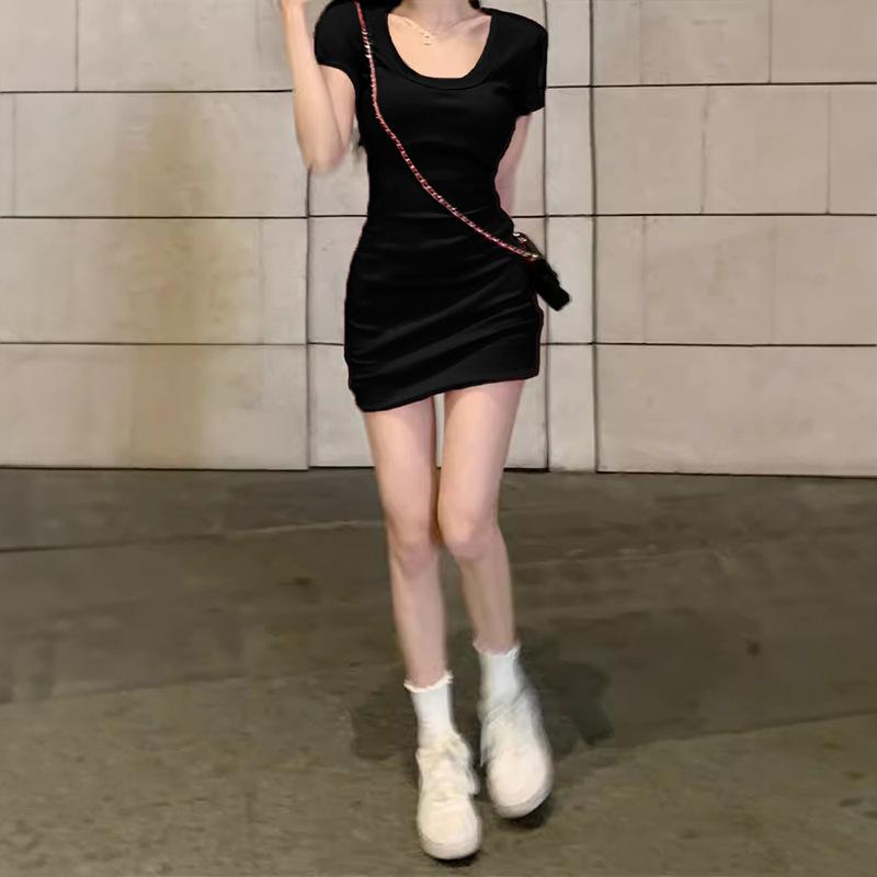 ワンピース レディース 春夏 半袖 ショート丈 ミニ タイト 包臀 キャミソールワンピ セクシー スレンダー 細見え 着痩せ シンプル フェミニン デート お呼ばれ 無地 スタイリッシュ カジュアル 上品 高級感