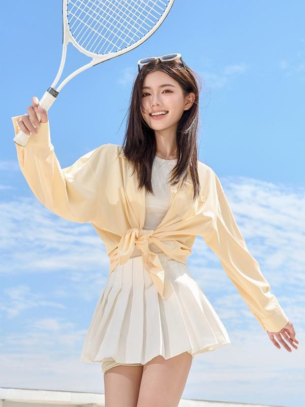 ・性別: 男女兼用・機能: 通気性、防紫外線・素材: ナイロン・対応スポーツ: クライミング、ハイキング、キャンプ、釣り、登山、旅行、サイクリング、ドライブ・柄: 無地・フード: フードなし・防紫外線係数: UPF50、UPF100+・対応シーン: ランニング、フィットネス、サイクリング、登山、キャンプ、射撃、ダンス、球技、釣り、ラケットスポーツ・カラー展開: クリームイエロー、オキシゲンブルー、ホワイト、ライトグレー、サクラピンク、オブシディアンブラック・サイズ展開: XS、S、M、L、XL・着丈: 中長丈・カテゴリ: ウィンドブレーカー