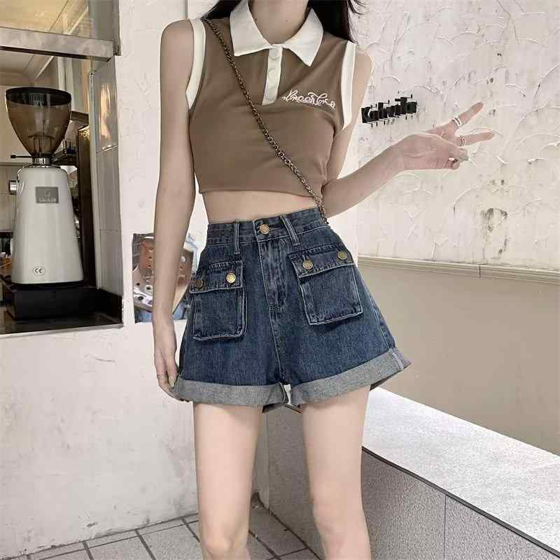 ・カテゴリ: デニムパンツ・主な素材: 綿 50%以上70%未満、スパンデックス 30%以下・スタイル: ベーシック、ストリート、デニム風、セクシー・パンツ丈: ショートパンツ・ウエスト: ハイウエスト・生地の厚さ: 普通・デザイン: ダメージ加工、ボタン・カラー展開: ブルー、ブラック・サイズ展開: XS、S、M、L、XL、2XL・伸縮性: 微伸縮性: 補足: 微弾性: 微弾・シルエット: ストレート