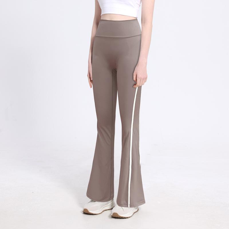 ・カテゴリ: ロングパンツ・機能: 超高弾性・性別: レディース・素材: ナイロン75%、スパンデックス25%・カラー展開: ブラック、ミルクコーヒー・サイズ展開: S、M、L、XL・対応シーン: ランニング、フィットネス、マッサージ、ボディビル、スポーツトレンド・袖丈: 長袖・着用方式: プルオーバー・ボトムススタイル: 微フレア・着丈: ウエスト丈・シルエット: タイト・対象: 成人女性