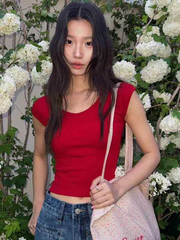 Tシャツ レディース カットソー 半袖 Uネック フレンチスリーブ カップ付き インナーシャツ トップス キャミソール スリム 細見え 薄手 涼しい 無地 伸縮性 ストレッチ 部屋着 ルームウェア 普段使い カジュアル シンプル 夏