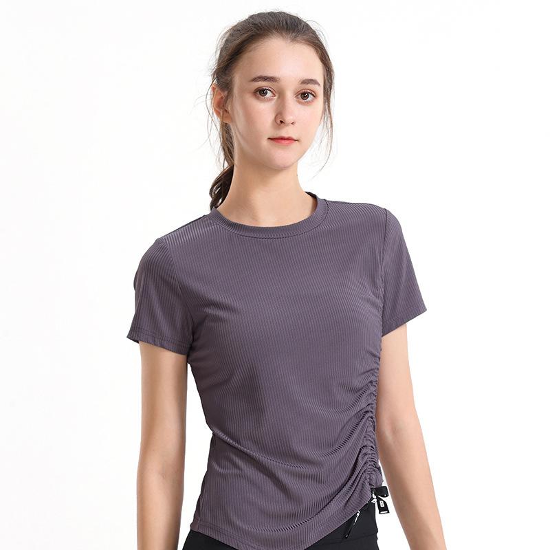 ・カテゴリ: Tシャツ・機能: 吸湿排汗・柄: 無地・主な素材: ナイロン85%・裏地素材: ナイロン85%・カラー展開: アーミーグリーン、ブラック、ホワイト、グレー・サイズ展開: S、M、L、XL・着用方式: プルオーバー・ボトムススタイル: ジョガーパンツ・着丈: お腹丈・シルエット: レギュラーフィット・対象: 成人