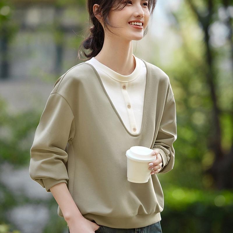 トレーナー レディース シンプル バイカラー 重ね着風 デザイン 春服 トップス・カテゴリ: 衛衣・トレーナー・スタイル: カジュアル・フィット感: レギュラー・衣類丈: 普通・袖丈: 長袖・袖のタイプ: 通常袖・厚さ: 中等・加工: 形態安定・素材: 綿、ポリエステル・素材混率: 70-80%・カラー: グリーン・サイズ展開: S,M,L,XL,2XL・性別: レディース