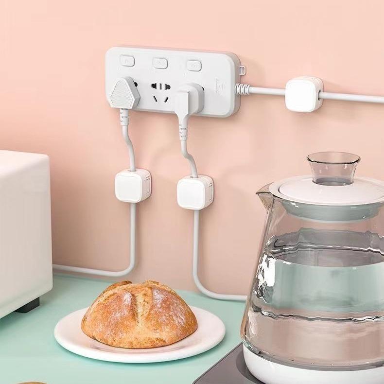 ケーブルホルダー デスク 壁掛け スマホ 充電ケーブル コード 配線 収納 固定器 クリップ プラグ 整理・素材: プラスチック・スタイル: 現代的、シンプル・収容場所: キッチン、デスク、寝室、バスルーム、リビング・カラー展開: 白色方形(1個)、白色圆形(1個)、黒色方形(1個)、黒色圆形(1個)、白色方形(6個)、白色圆形(6個)、黒色方形(6個)、黒色圆形(6個)