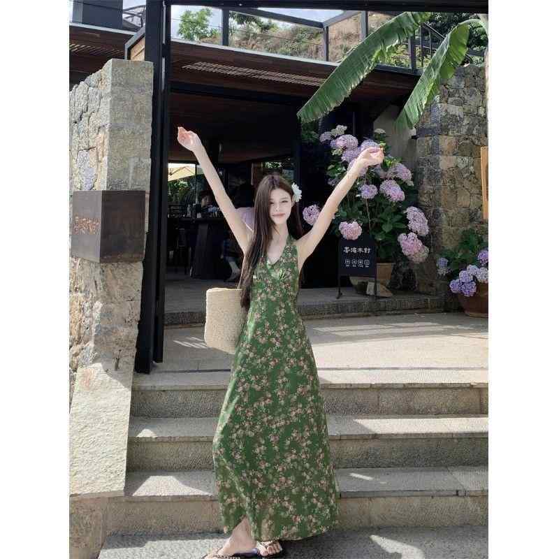 ワンピース レディース ロング丈 マキシ丈 ホルターネック キャミソール フレンチスタイル 緑 小花柄 ウエストマーク エレガント 上品 低身長向け きれいめ 大人かわいい フェミニン リゾート デート服 お出かけ カジュアル フレア putera-10335757 GRATIQUE MIEI パッケージ画像