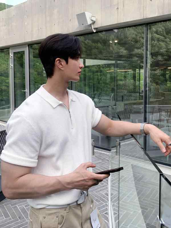 ニット メンズ トップス 半袖 サマーニット 薄手 通気性 韓国風 おしゃれ きれいめ カジュアル クルーネック 無地 オールシーズン