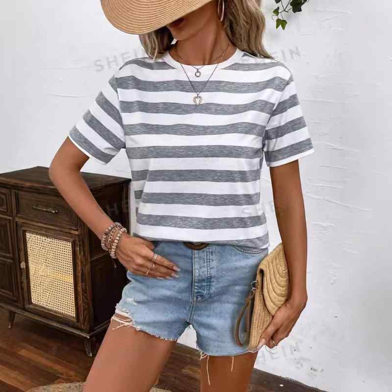 Tシャツ レディース 半袖 トップス カットソー 白 灰 ストライプ柄 3Dプリント メッシュ 通気性 ゆったり カジュアル ベーシック おしゃれ シンプル 春夏・素材: ポリエステル(鳥眼布)、スパンデックス・柄: 3Dプリント・スタイル: プルオーバー、カジュアル・袖丈: 半袖・工法: デジタルプリント・シルエット: ルーズフィット・着丈: ミディアム丈(65-80cm)・ネックライン: クルーネック・袖丈: 通常袖・流行: 3D立体柄・カラー: TX-A5932・サイズ展開: XXS,XS,S,M,L,XL,2XL,3XL,4XL,5XL,6XL・メイン素材比率: 95%以上・サブ素材比率: 30%以下・カテゴリ: Tシャツ