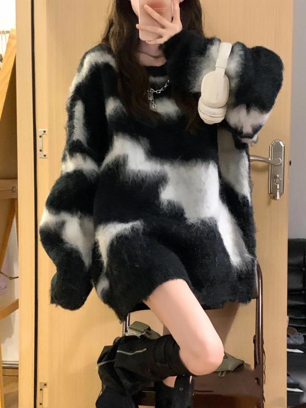 ニット レディース セーター トップス プルオーバー 長袖 秋冬 レトロ ゆるシルエット デザイン感 無地 黒 白・素材: 綿、ポリエステル・柄: 拼色・厚さ: 中等・シルエット: ルーズ・ネックライン: ポロネック・袖丈: 長袖・袖の形状: レギュラー・加工: 切り替え・カラー展開: セーター・サイズ展開: S,M,L,XL・スタイル: 森ガール風・対象年齢: 大人・性別: レディース・カテゴリ: ニット